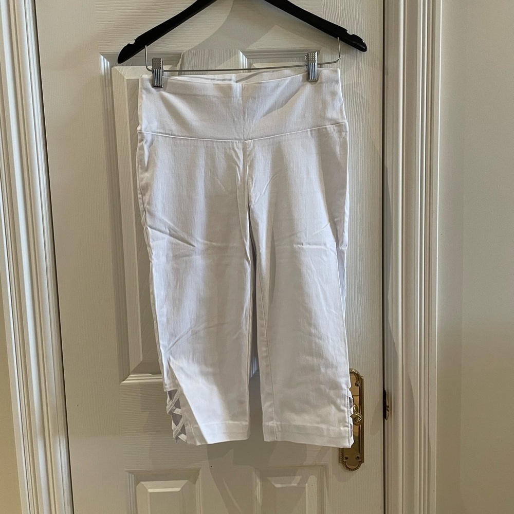 White capris